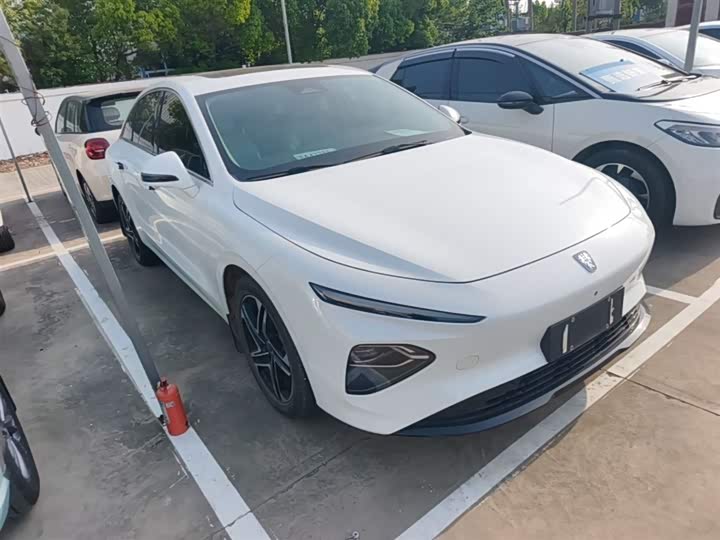 Roewe D7 2023 2023款 EV 510km 后驱旗舰版