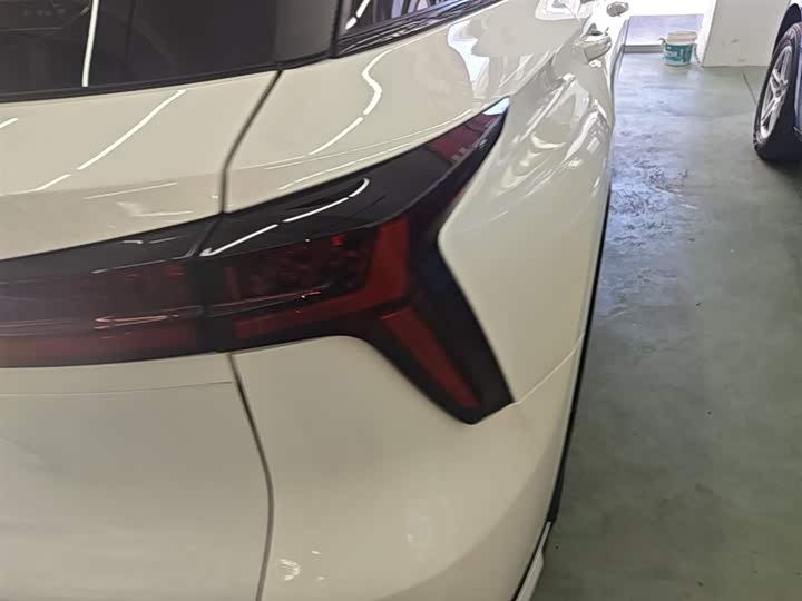 Zdjęcie 8 - Changan CS75 Plus