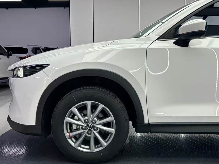 Zdjęcie 8 - Mazda CX-5