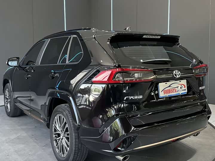Toyota Wildlander 2024 2024款 2.0L CVT两驱豪华PLUS版