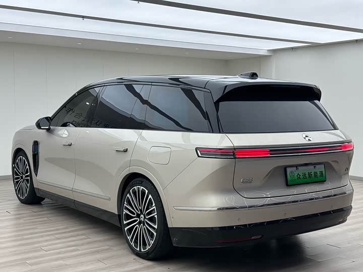Nio ES8 2026 2026款 六座行政签名版
