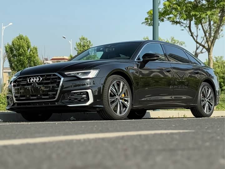 Photo 2 - Audi A6L