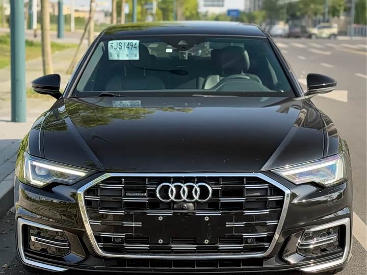 Photo 3 - Audi A6L