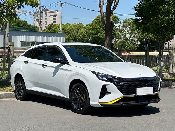 Dongfeng Aeolus Yixuan Max 2023 2023款 1.5T 超酷潮爸版