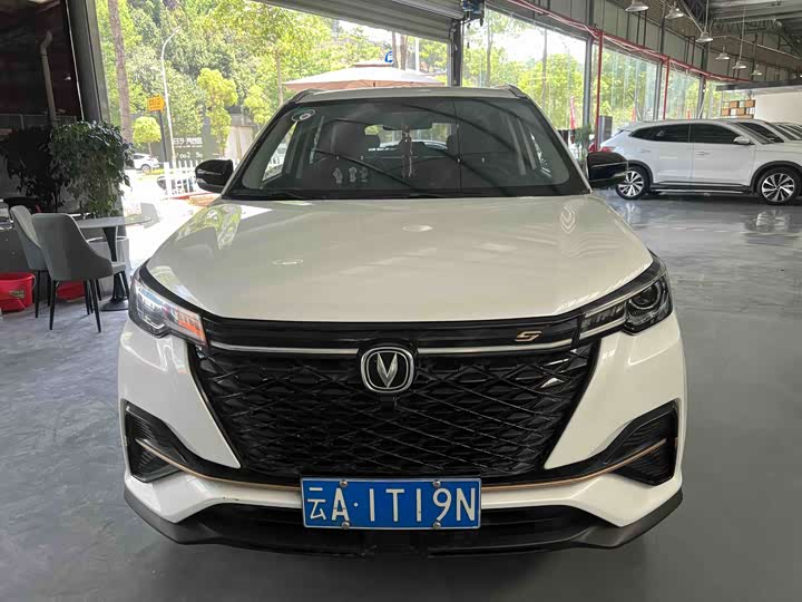 Changan CS55 Plus 2021 2021款 蓝鲸版 1.5T 手动豪华型