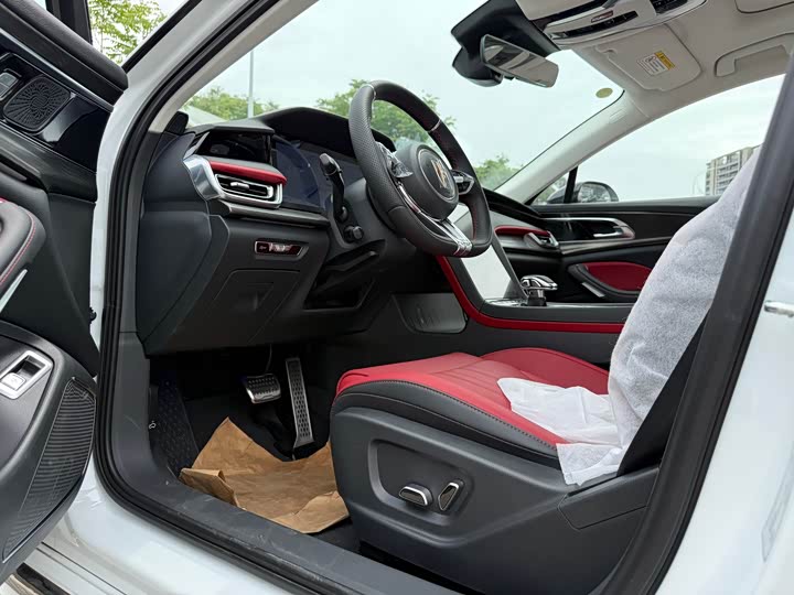 Hongqi H6 2025 2025款 2.0T 致美版