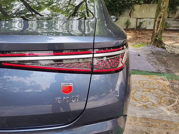 BYD Seal 07 DM-i Hybrid 2025 2025款 DM-i 1.5L 125km 精英型