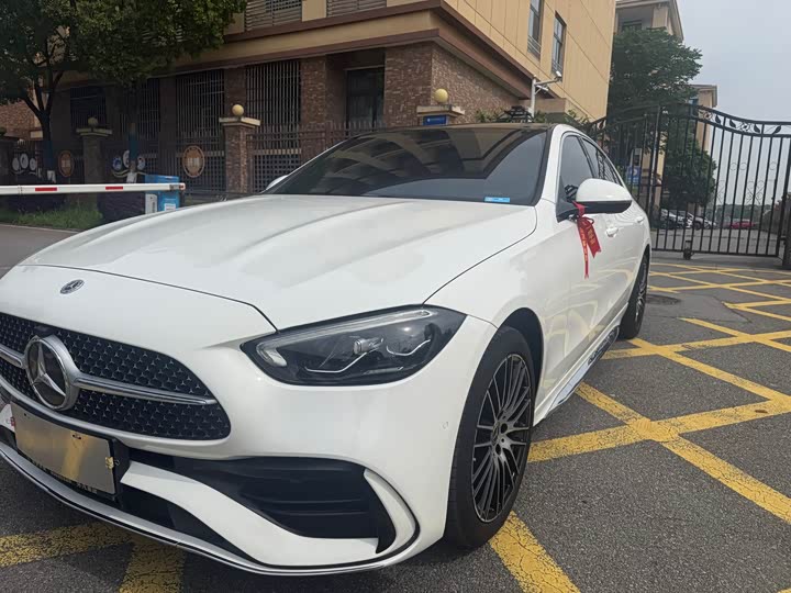 Фото 2 - Mercedes-Benz C-Class