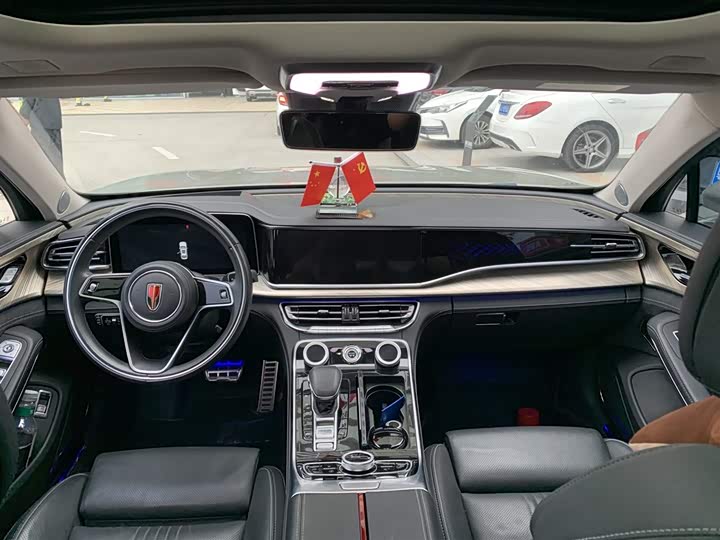 Фото 6 - Hongqi H9