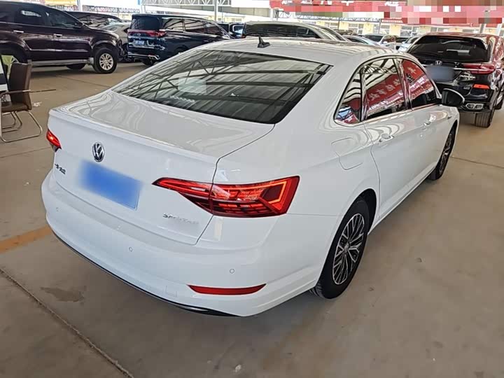 Фото 7 - Volkswagen Sagitar L
