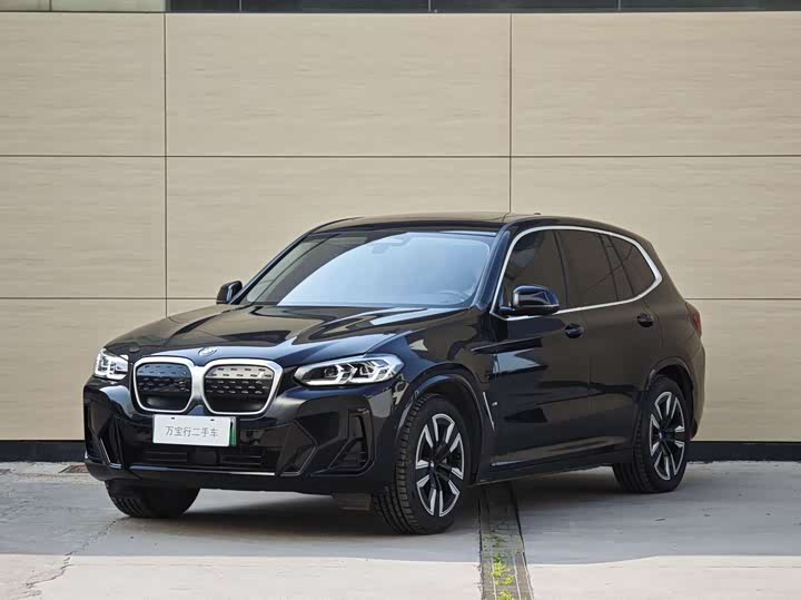 2024 BMW iX3