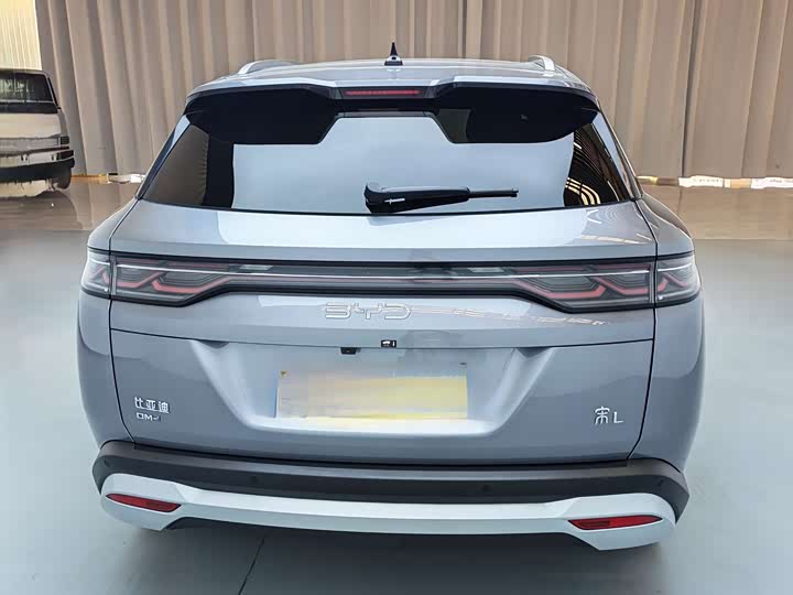Фото 8 - BYD Song L DM-i Hybrid