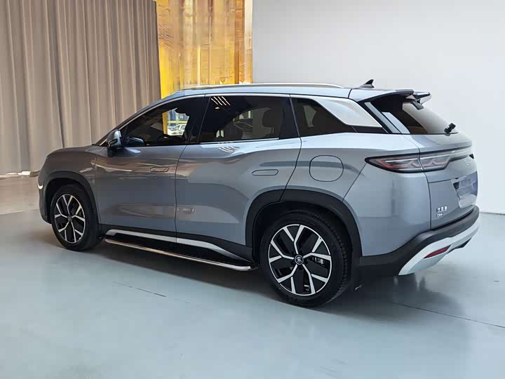 Фото 9 - BYD Song L DM-i Hybrid