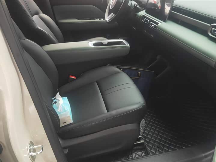 Baojun Yep Plus 2026 2026款 301km旗舰版