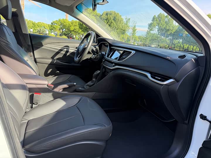 Фото 9 - Buick Excelle GT