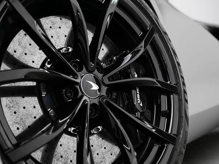 McLaren Artura 2023 2023款 3.0T Hybrid 标准型
