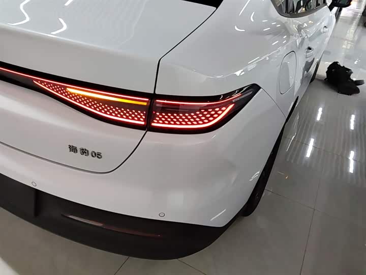 BYD Seal 05 DM-i Hybrid 2026 2026款 DM-i 128KM豪华型