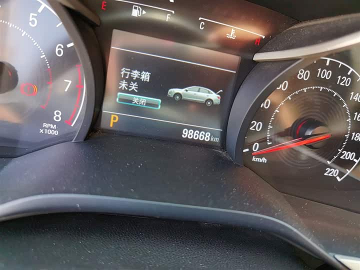 Chevrolet Monza 2021 2021款 320 自动悦享天窗版