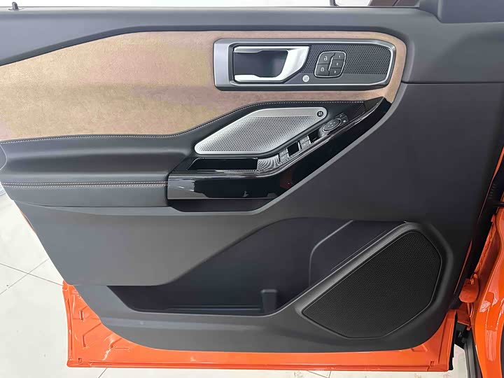 Ford Explorer 2024 2024款 2.3T EcoBoost 昆仑巅峰版 7座