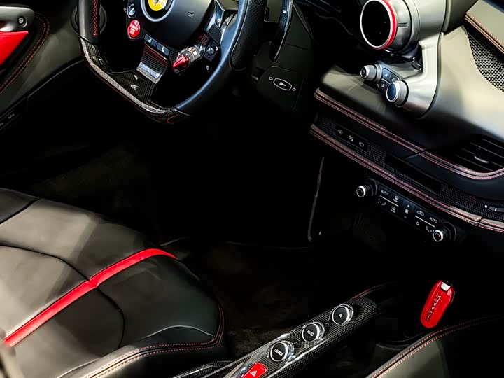 Ferrari F8 2020 2020款 Spider 3.9T V8