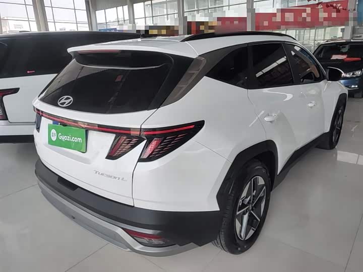 Hyundai Tucson L 2025 2025款 途胜L 1.5T 精英版