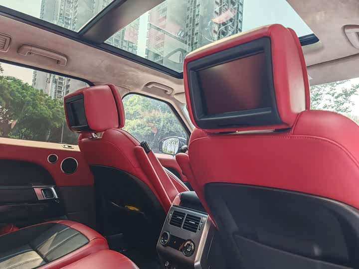 Фото 9 - Land Rover Range Rover Sport