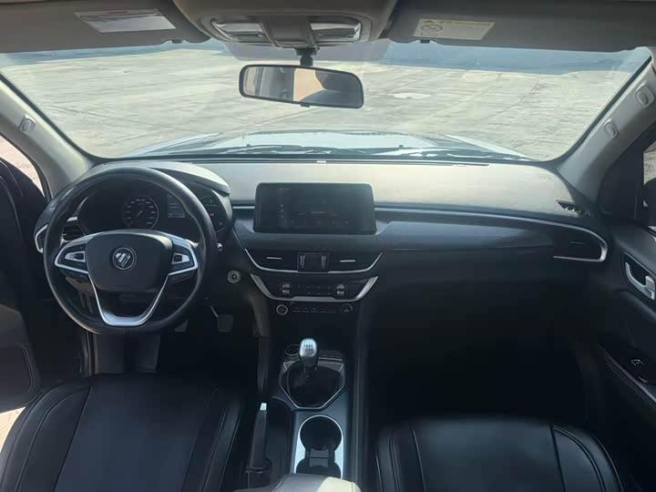 Foton Tunland F9 2022 2022款 2.0T柴油手动四驱乐享型长箱4F20TC