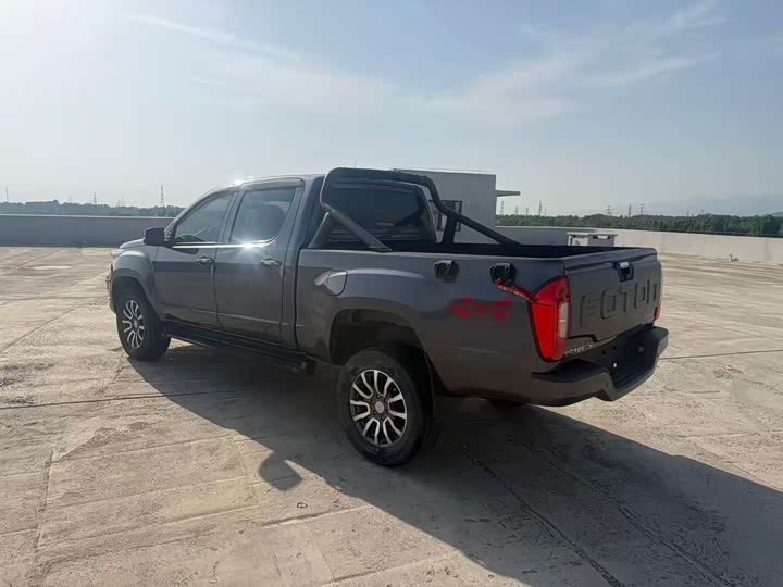 Foton Tunland F9 2022 2022款 2.0T柴油手动四驱乐享型长箱4F20TC