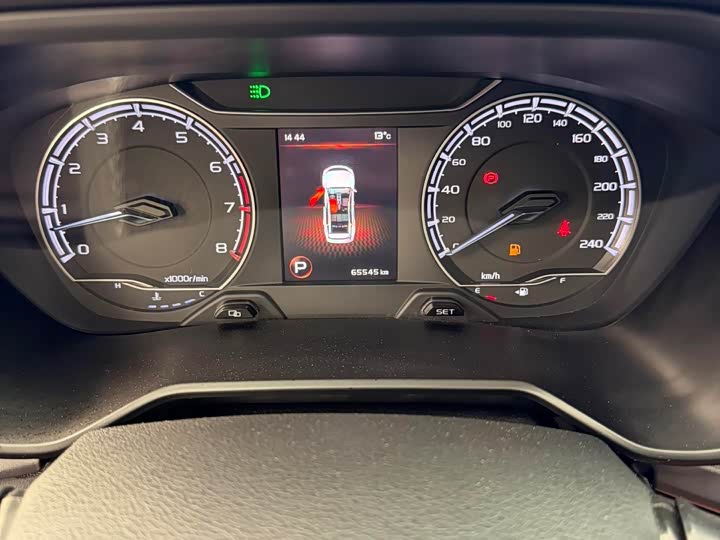 Geely Vision X6 2021 2021款 PRO 1.4T 自动尊贵型