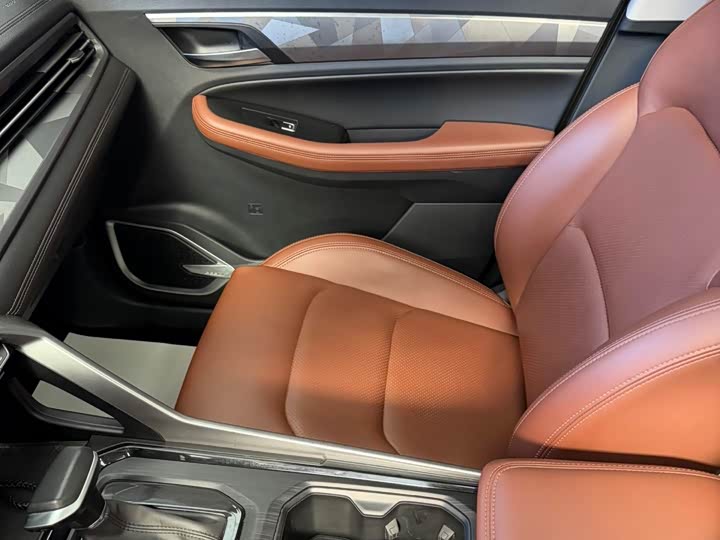 Geely Vision X6 2021 2021款 PRO 1.4T 自动尊贵型