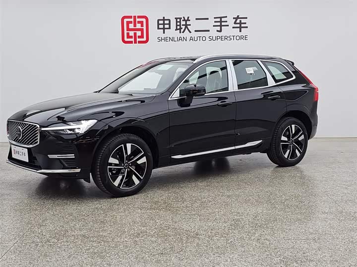 Volvo XC60 2026 2026款 B5 四驱智远豪华版