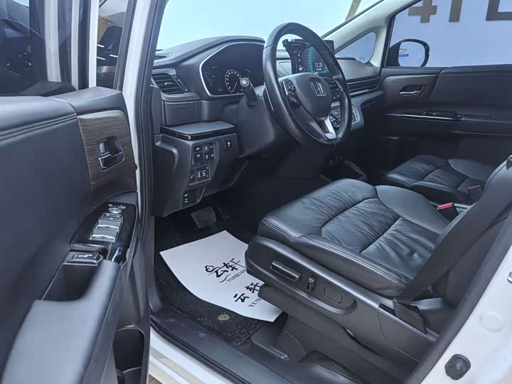 Zdjęcie 4 - Honda Odyssey
