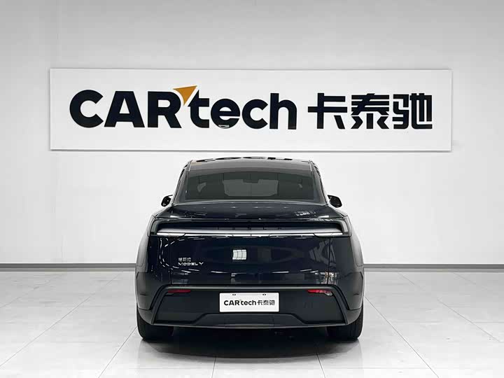 Tesla Model Y 2025 2025款 后轮驱动版