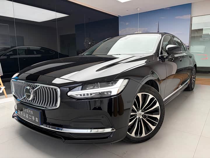 Volvo S90 2025 2025款 B5 智逸豪华版