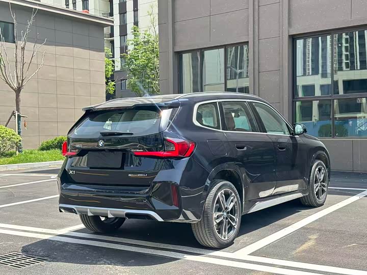 BMW X1 2026 2026款 sDrive25Li M运动套装