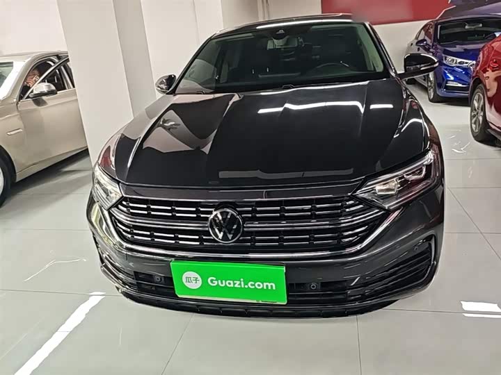 Фото 3 - Volkswagen Sagitar L