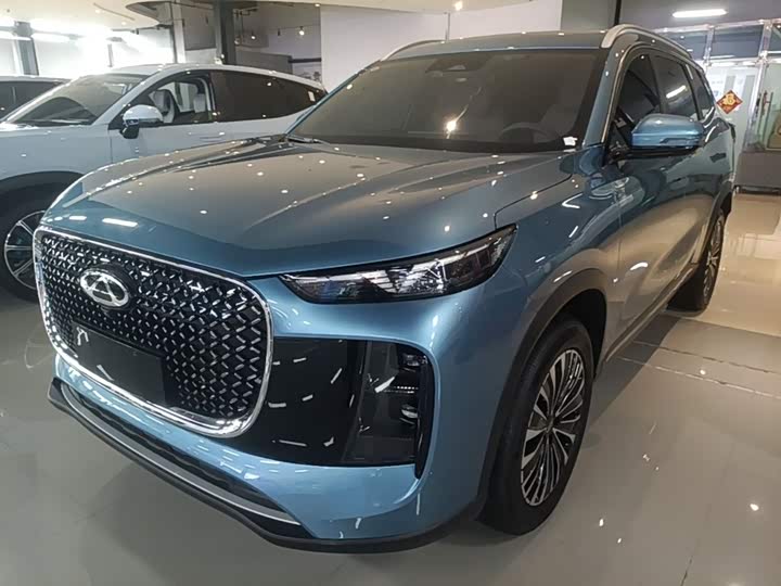 2025 Chery Tiggo 8 Plus C-DM