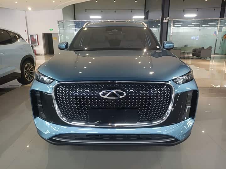 2025 Chery Tiggo 8 Plus C-DM