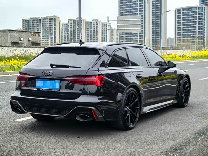 2024 Audi RS 6