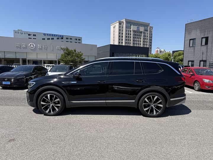 Фото 7 - Volkswagen Talagon