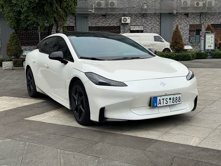 GAC Hyptec GT 2023 2023款 710后驱Pro超充版