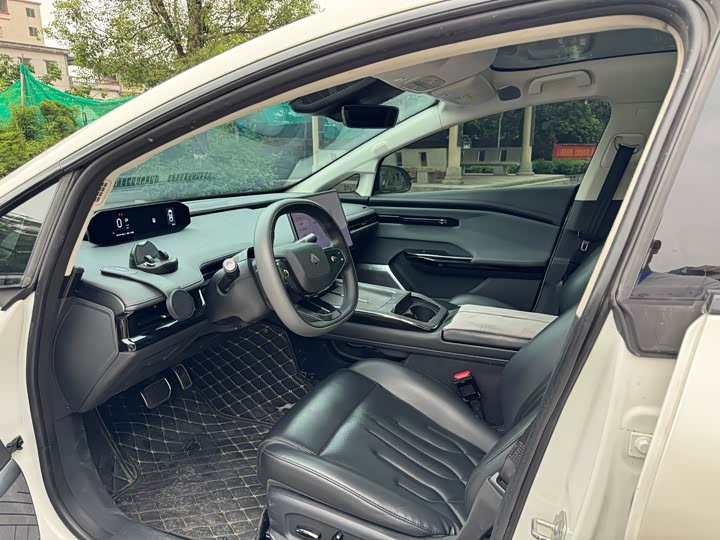GAC Hyptec GT 2023 2023款 710后驱Pro超充版