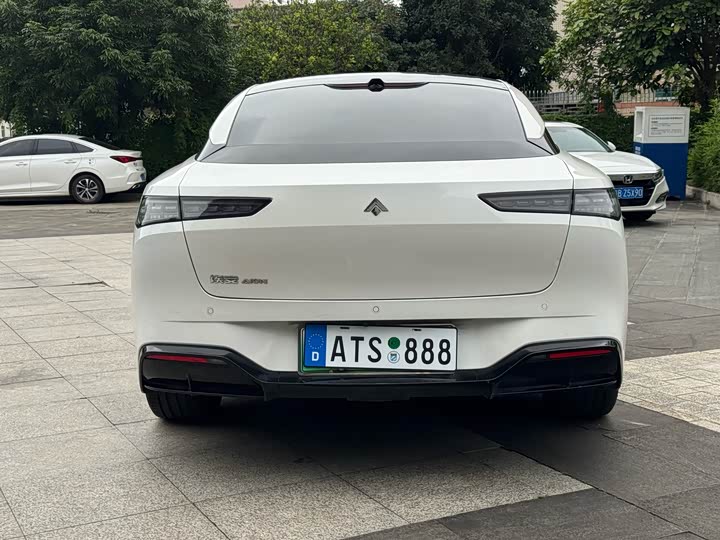 GAC Hyptec GT 2023 2023款 710后驱Pro超充版