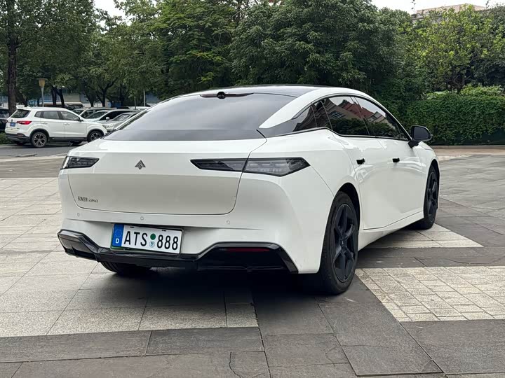 GAC Hyptec GT 2023 2023款 710后驱Pro超充版
