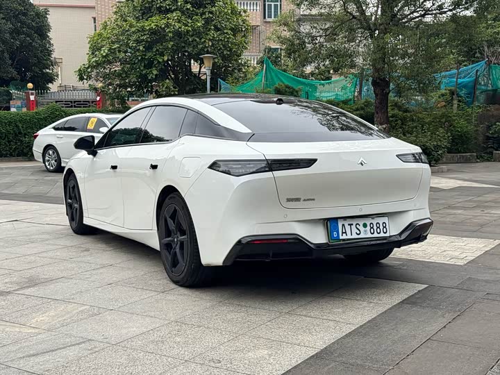 GAC Hyptec GT 2023 2023款 710后驱Pro超充版