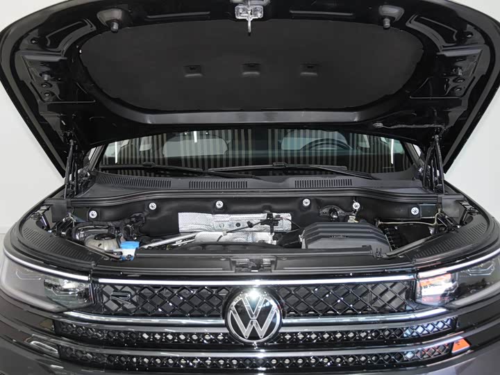 Volkswagen Tavendor 2024 2024款 380TSI 四驱R-Line巡游版
