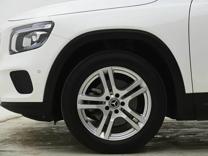 Mercedes-Benz GLB-Class 2022 2022款 改款二 GLB 200 时尚型