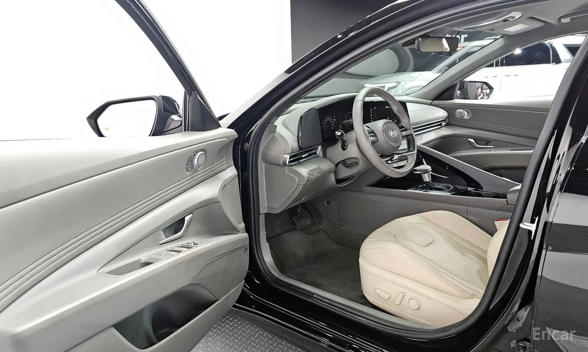 Hyundai Avante 2023 1.6