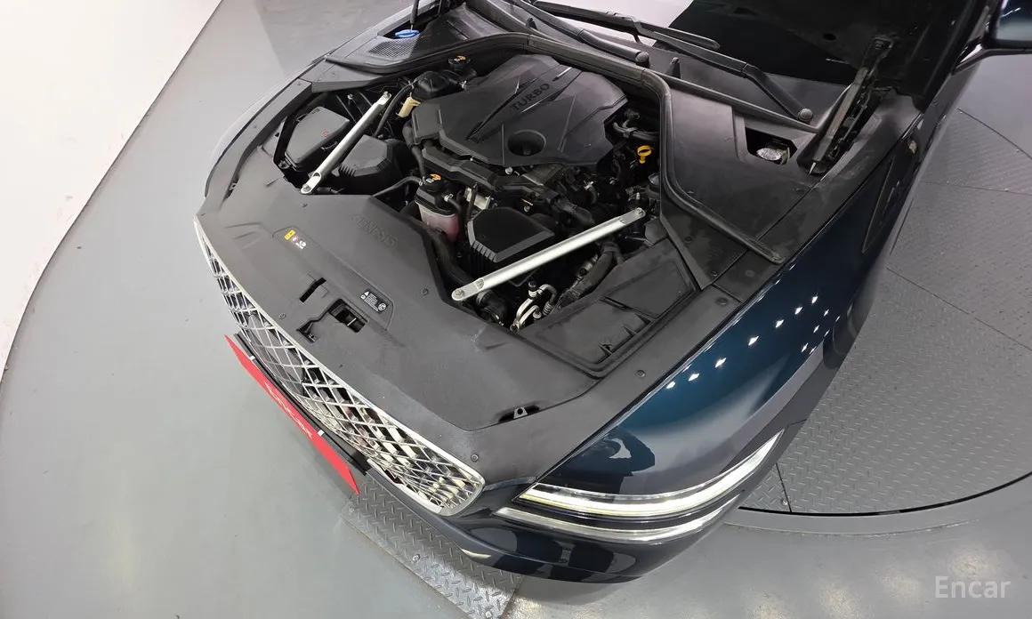 Фото 6 - Genesis G80