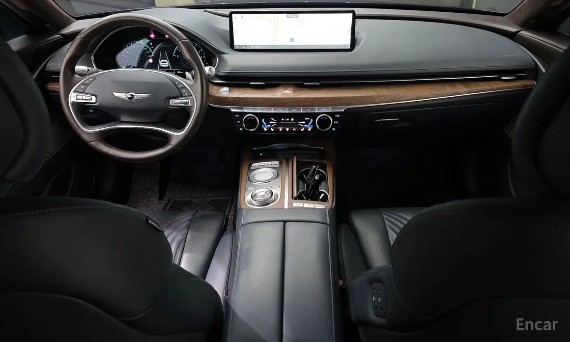 Фото 7 - Genesis G80